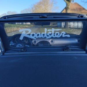 Windschott Mazda MX-5 NC 2006-2015 mit „Roadster“-Schriftzug