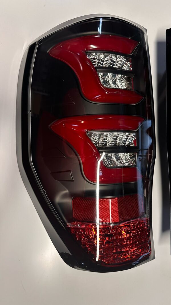 LED Rückleuchten Ford Ranger T6 / Raptor mit E-Prüfzeichen