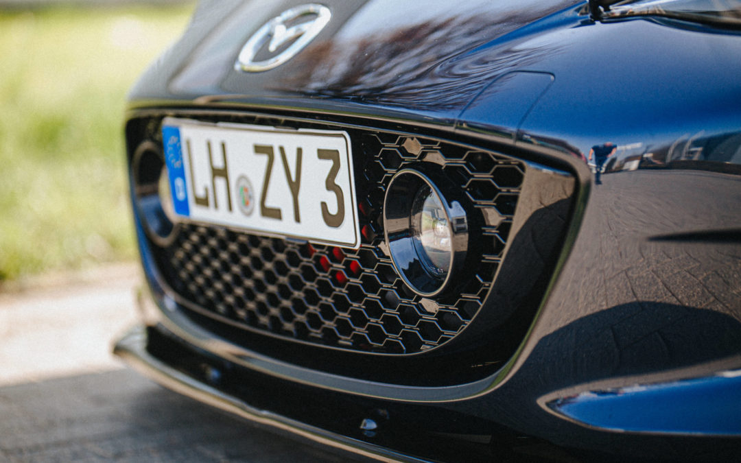Spyder Frontgrill MX-5 ND/RF mit LED Zusatzscheinwerfer