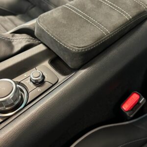 MX-5 ND/RF Mittelarmlehne Alcantara Zymexx Fahrzeugtechnik