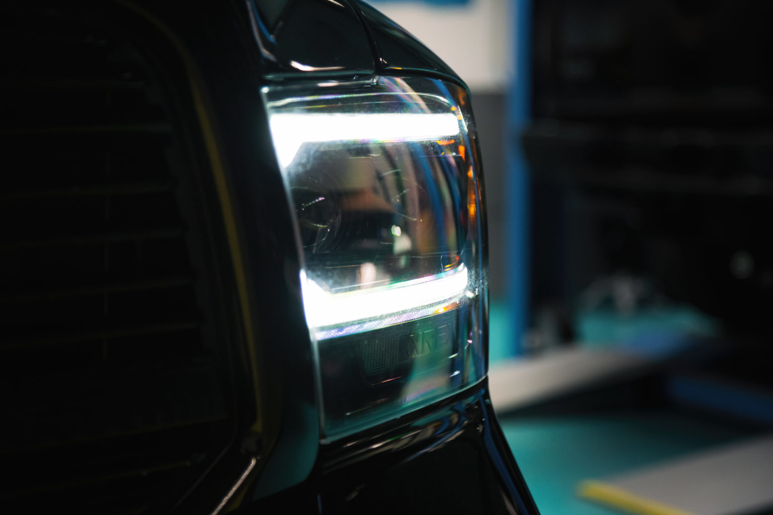 Dodge RAM Full LED Scheinwerfer für alle Generation 4 ab 2009 neues Design Dodge RAM Full LED Scheinwerfer für alle Generation 4 ab 2009 neues Design