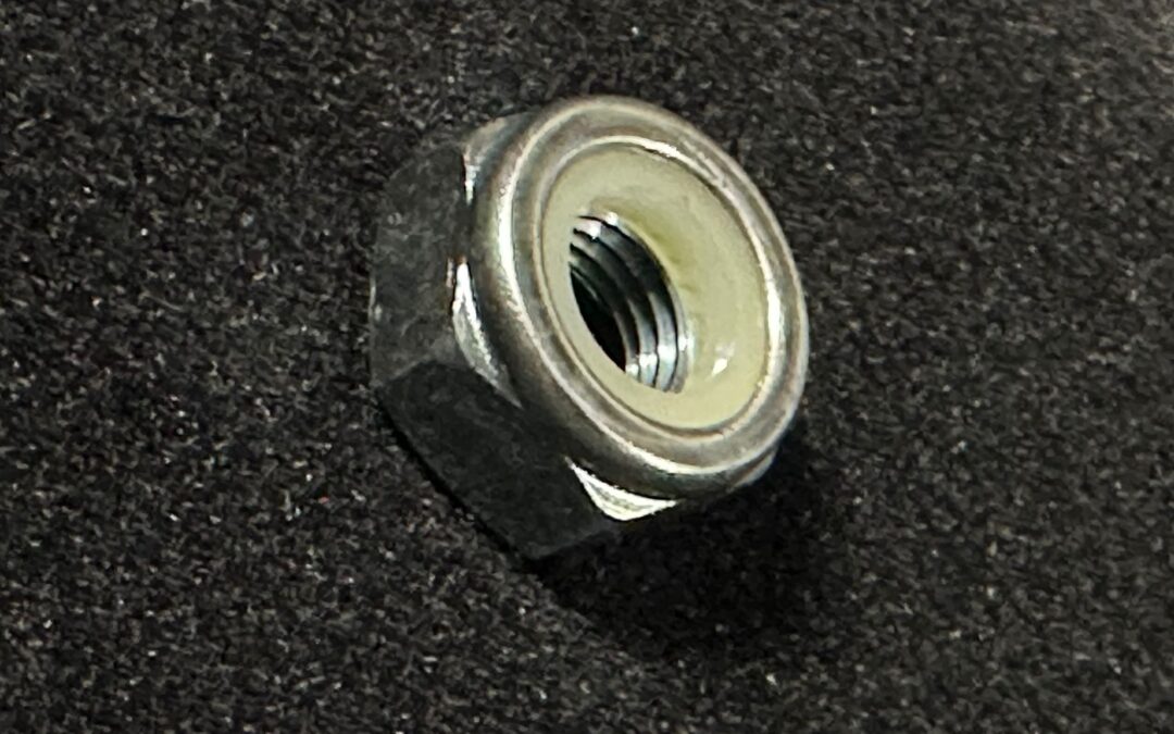 Lenkradmutter – Mazda (mit Loctite-Versiegelung)
