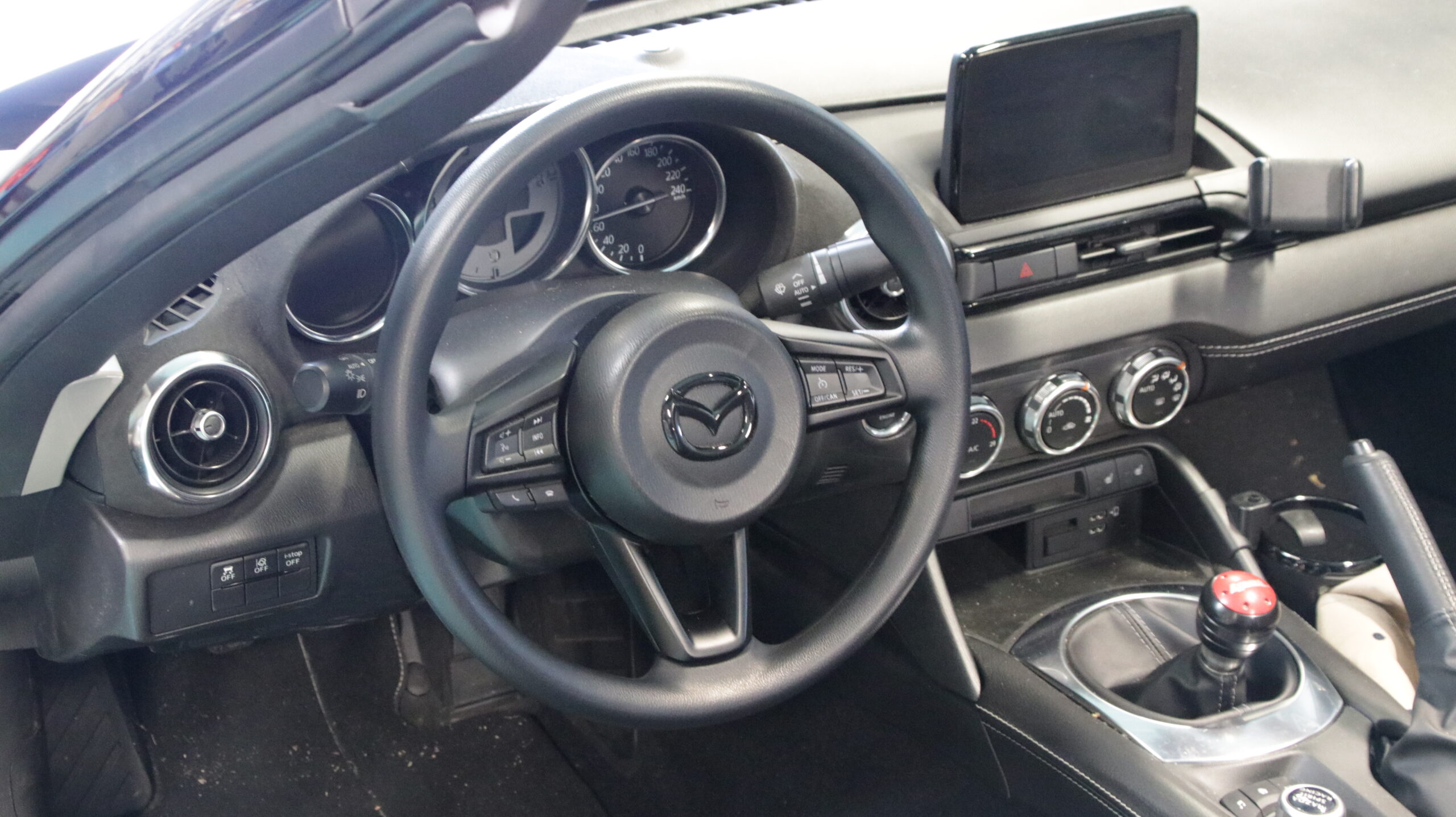 Mazda OEM Lenkrad MX-5 ND – Serie 4 Mazda OEM Lenkrad MX-5 ND – Serie – Bild 4